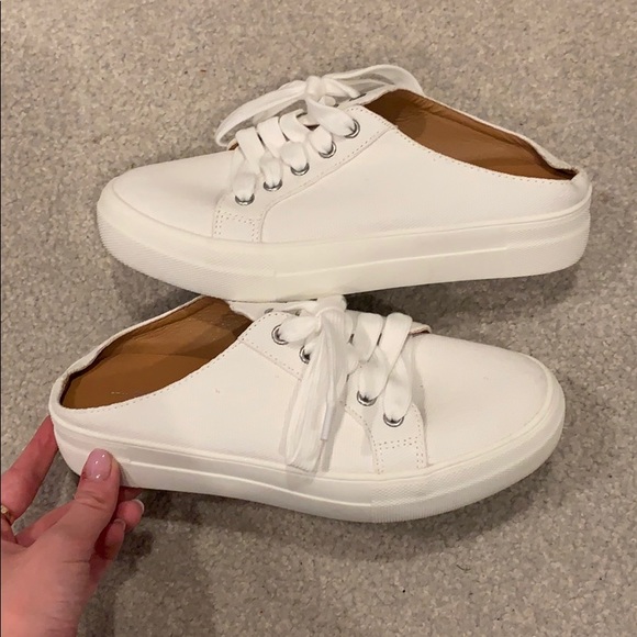 report canvas shoes